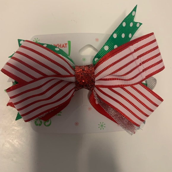 Claire’s holiday clip on bow. New. - Picture 1 of 5